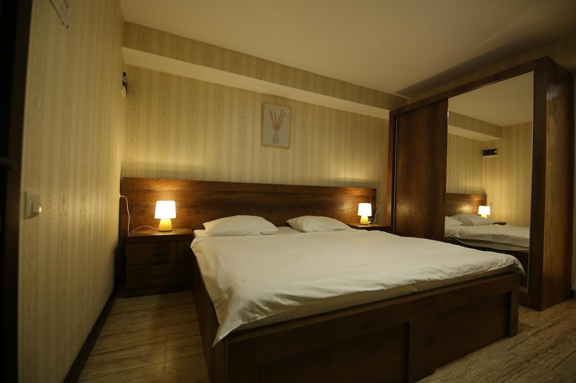 Dream Sky Hotel Тбилиси Екстериор снимка