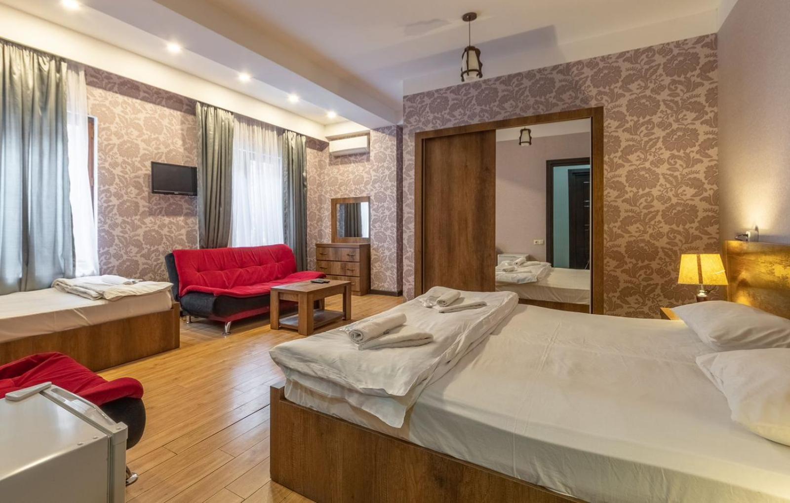 Dream Sky Hotel Тбилиси Екстериор снимка